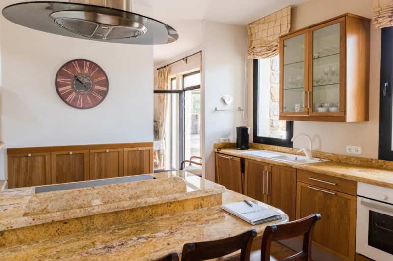 Rústica Elegancia - Casa de Campo a la venta en Benissa!